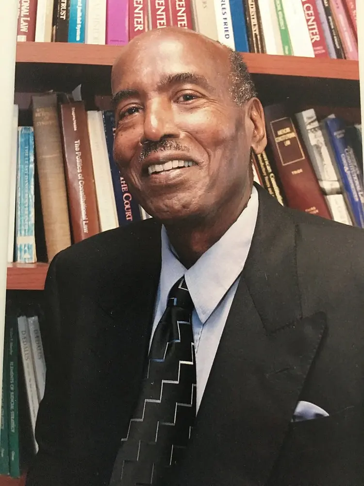 Photo of Lucius Barker
